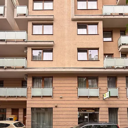شقة Downtown Comfort - 4 Guests - Ac